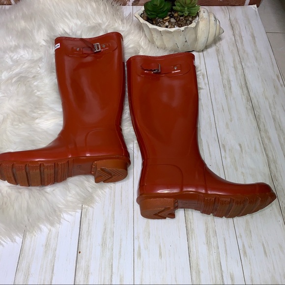 Hunters high gloss red siren tall rain boots 8 - Picture 7 of 15